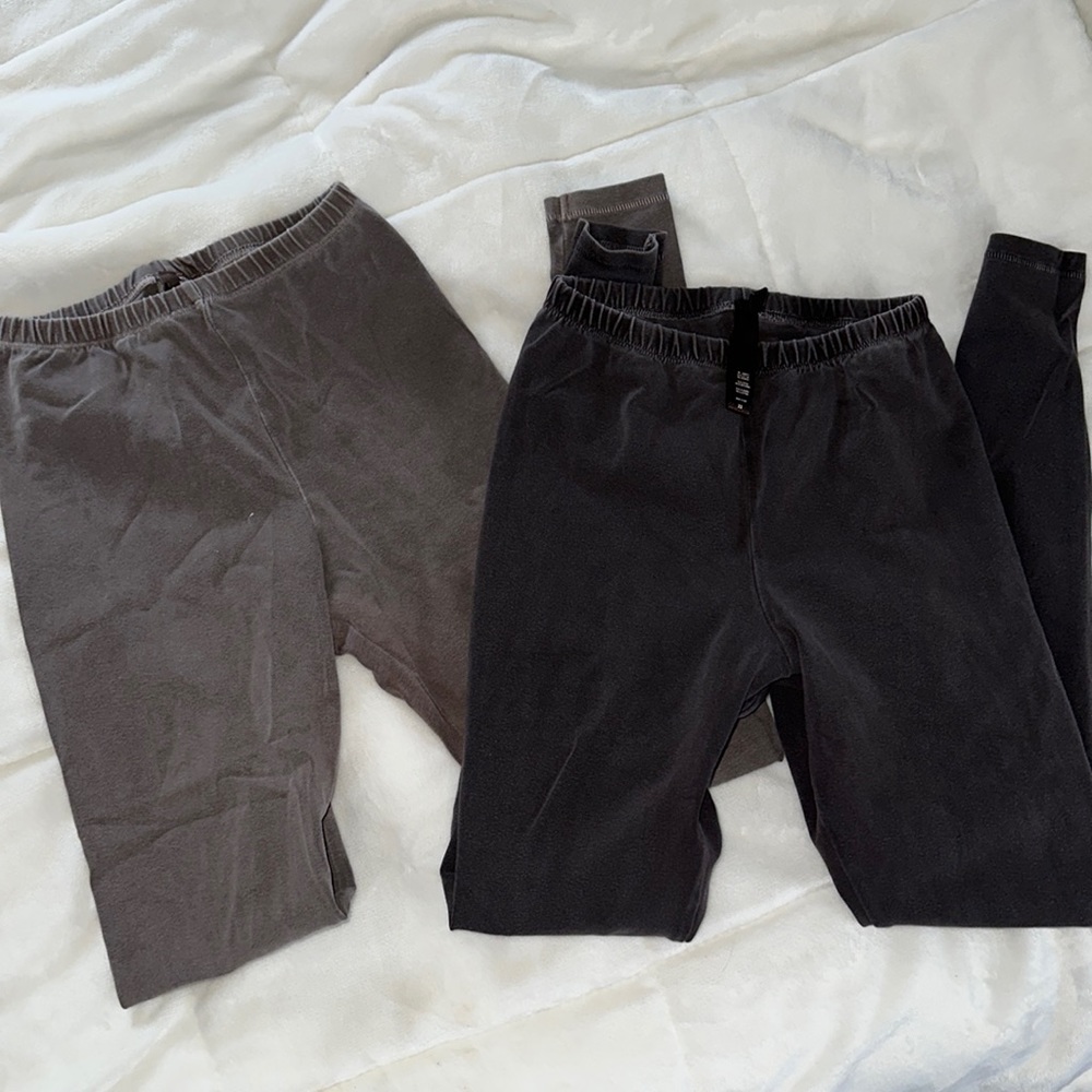 *2 PAIRS* SKIMS cotton legging